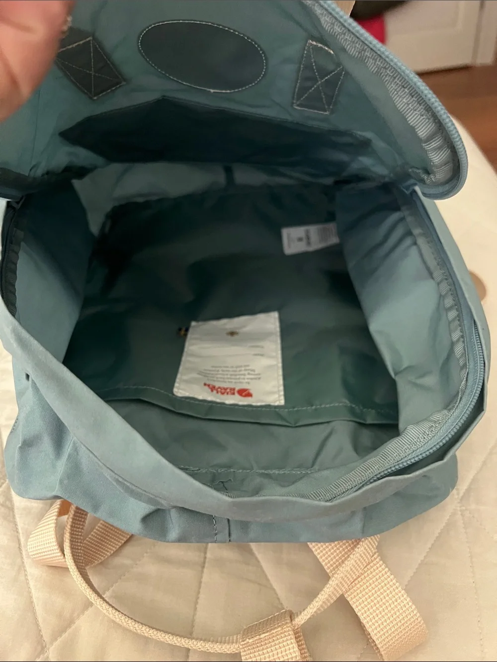 FJALLRAVEN KÅNKEN Water Resistant Backpack Sky Blue Light Oak
